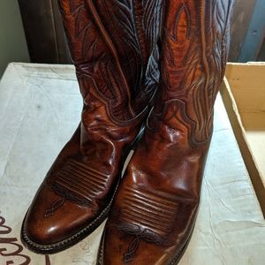 Lucchese Ladies 7b